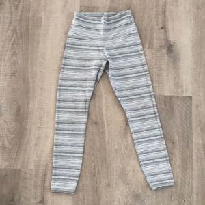 Lululemon high rise yoga leggings
